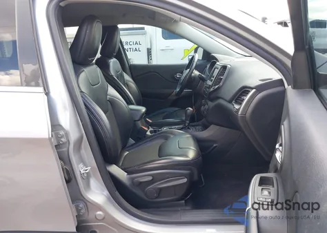 2019 Jeep Cherokee Latitude Plus Fwd z USA, uszkodzony, nr VIN 1C4PJLLB1KD132500